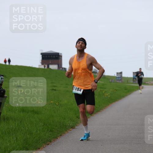 04.05.2025 - 8. Wedeler Halbmarathon Yannick Fuchs http://msf.ph/oto/7820619 04.05.2025 11:09:06 Laufen 1184 meine-sportfotos.de