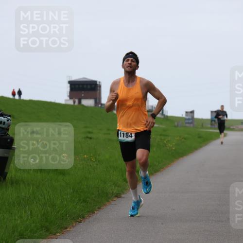 04.05.2025 - 8. Wedeler Halbmarathon Yannick Fuchs http://msf.ph/oto/7820624 04.05.2025 11:09:07 Laufen 1184 meine-sportfotos.de