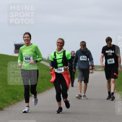 04.05.2025 - 8. Wedeler Halbmarathon Yannick Fuchs http://msf.ph/oto/7820629 04.05.2025 12:04:55 Laufen 688, 686, 1005, 683 meine-sportfotos.de