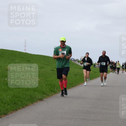 04.05.2025 - 8. Wedeler Halbmarathon Yannick Fuchs http://msf.ph/oto/7820635 04.05.2025 11:50:55 Laufen  meine-sportfotos.de