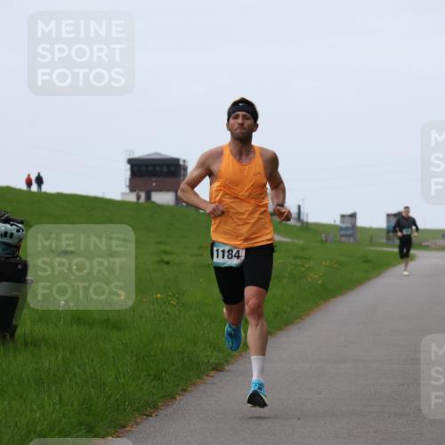 04.05.2025 - 8. Wedeler Halbmarathon Yannick Fuchs http://msf.ph/oto/7820636 04.05.2025 11:09:07 Laufen 1184 meine-sportfotos.de
