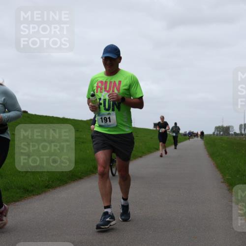 04.05.2025 - 8. Wedeler Halbmarathon Yannick Fuchs http://msf.ph/oto/7820645 04.05.2025 11:27:38 Laufen 389, 191 meine-sportfotos.de