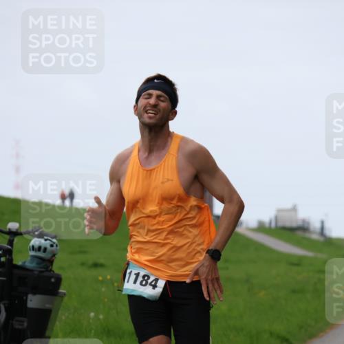 04.05.2025 - 8. Wedeler Halbmarathon Yannick Fuchs http://msf.ph/oto/7820656 04.05.2025 11:09:08 Laufen 1184 meine-sportfotos.de