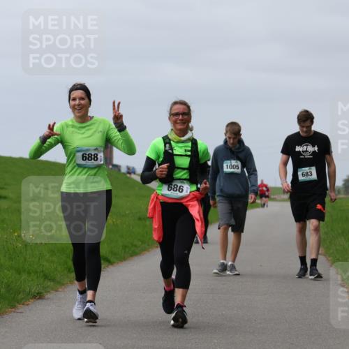 04.05.2025 - 8. Wedeler Halbmarathon Yannick Fuchs http://msf.ph/oto/7820662 04.05.2025 12:04:56 Laufen 688, 686, 1005, 683 meine-sportfotos.de