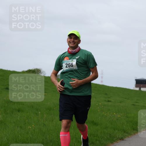 04.05.2025 - 8. Wedeler Halbmarathon Yannick Fuchs http://msf.ph/oto/7820751 04.05.2025 11:50:58 Laufen 266, 1098 meine-sportfotos.de