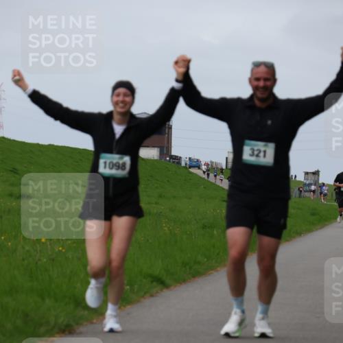 04.05.2025 - 8. Wedeler Halbmarathon Yannick Fuchs http://msf.ph/oto/7820862 04.05.2025 11:51:01 Laufen 1098, 321, 1052 meine-sportfotos.de