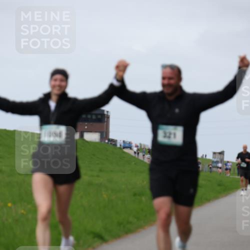 04.05.2025 - 8. Wedeler Halbmarathon Yannick Fuchs http://msf.ph/oto/7820871 04.05.2025 11:51:01 Laufen 321 meine-sportfotos.de