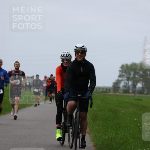 04.05.2025 - 8. Wedeler Halbmarathon Yannick Fuchs http://msf.ph/oto/7820908 04.05.2025 11:27:50 Laufen 789, 70 meine-sportfotos.de