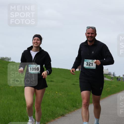 04.05.2025 - 8. Wedeler Halbmarathon Yannick Fuchs http://msf.ph/oto/7820962 04.05.2025 11:51:03 Laufen 1098, 321 meine-sportfotos.de