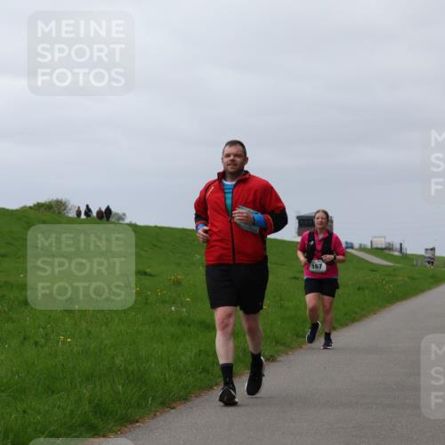04.05.2025 - 8. Wedeler Halbmarathon Yannick Fuchs http://msf.ph/oto/7820970 04.05.2025 12:05:49 Laufen 167 meine-sportfotos.de