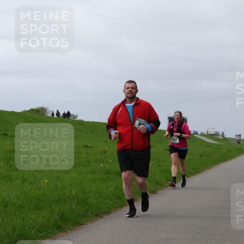 04.05.2025 - 8. Wedeler Halbmarathon Yannick Fuchs http://msf.ph/oto/7820982 04.05.2025 12:05:49 Laufen 167 meine-sportfotos.de