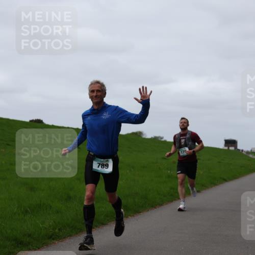 04.05.2025 - 8. Wedeler Halbmarathon Yannick Fuchs http://msf.ph/oto/7820988 04.05.2025 11:27:58 Laufen 15, 170, 789 meine-sportfotos.de