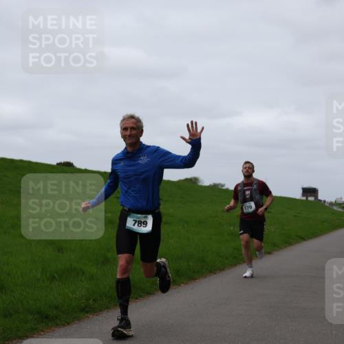 04.05.2025 - 8. Wedeler Halbmarathon Yannick Fuchs http://msf.ph/oto/7820992 04.05.2025 11:27:58 Laufen 789, 170 meine-sportfotos.de