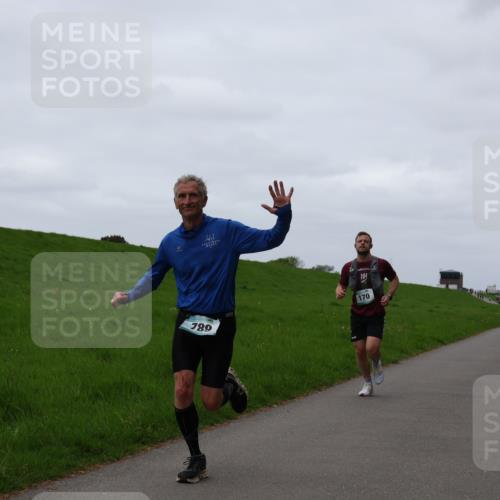 04.05.2025 - 8. Wedeler Halbmarathon Yannick Fuchs http://msf.ph/oto/7820994 04.05.2025 11:27:58 Laufen 789, 170 meine-sportfotos.de