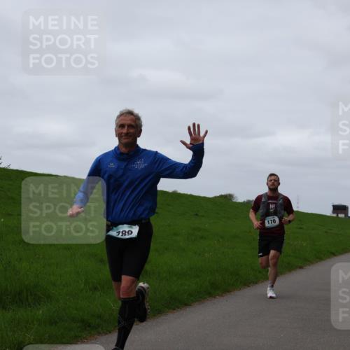 04.05.2025 - 8. Wedeler Halbmarathon Yannick Fuchs http://msf.ph/oto/7821006 04.05.2025 11:27:59 Laufen 170, 189 meine-sportfotos.de