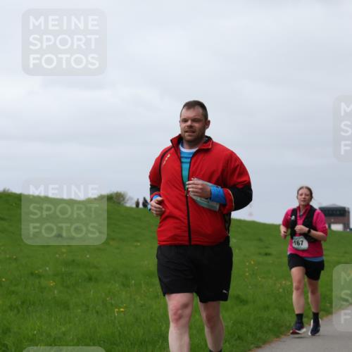 04.05.2025 - 8. Wedeler Halbmarathon Yannick Fuchs http://msf.ph/oto/7821010 04.05.2025 12:05:51 Laufen 167 meine-sportfotos.de