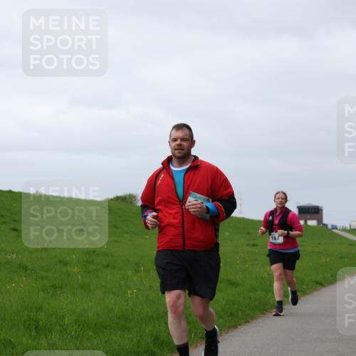 04.05.2025 - 8. Wedeler Halbmarathon Yannick Fuchs http://msf.ph/oto/7821017 04.05.2025 12:05:51 Laufen 167 meine-sportfotos.de