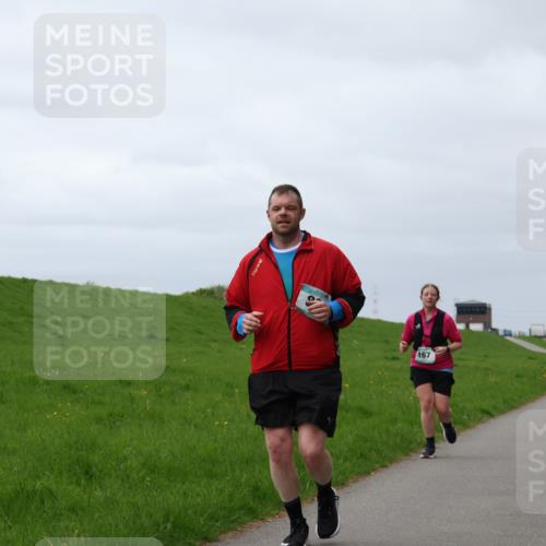 04.05.2025 - 8. Wedeler Halbmarathon Yannick Fuchs http://msf.ph/oto/7821023 04.05.2025 12:05:51 Laufen 167 meine-sportfotos.de