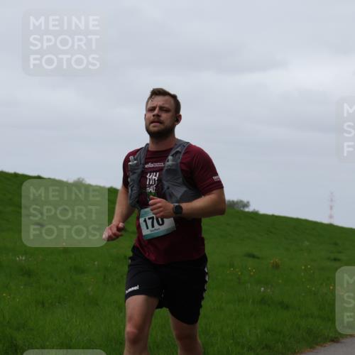 04.05.2025 - 8. Wedeler Halbmarathon Yannick Fuchs http://msf.ph/oto/7821024 04.05.2025 11:27:59 Laufen 170 meine-sportfotos.de
