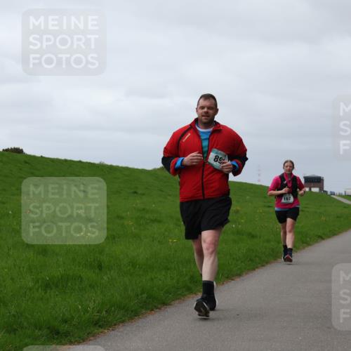 04.05.2025 - 8. Wedeler Halbmarathon Yannick Fuchs http://msf.ph/oto/7821037 04.05.2025 12:05:51 Laufen 89, 167 meine-sportfotos.de