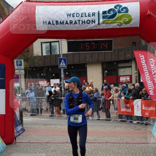 04.05.2025 - 8. Wedeler Halbmarathon Felixshl http://msf.ph/oto/7821086 04.05.2025 11:57:12 Ziel 80, 306 meine-sportfotos.de