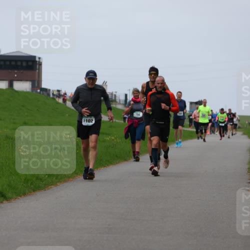 04.05.2025 - 8. Wedeler Halbmarathon Yannick Fuchs http://msf.ph/oto/7821102 04.05.2025 11:28:04 Laufen 1102, 14 meine-sportfotos.de