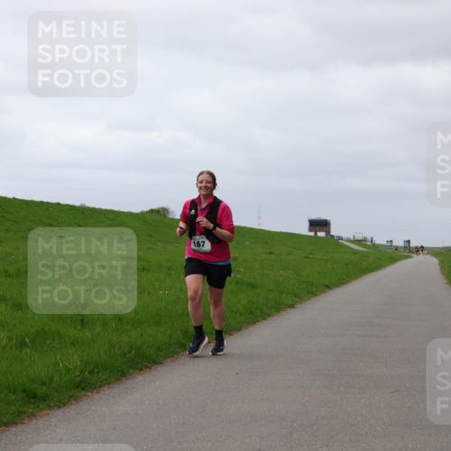 04.05.2025 - 8. Wedeler Halbmarathon Yannick Fuchs http://msf.ph/oto/7821121 04.05.2025 12:05:54 Laufen 167 meine-sportfotos.de