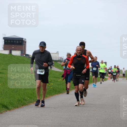 04.05.2025 - 8. Wedeler Halbmarathon Yannick Fuchs http://msf.ph/oto/7821144 04.05.2025 11:28:06 Laufen 1102 meine-sportfotos.de