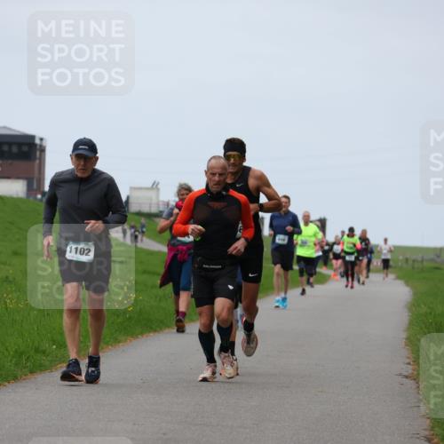 04.05.2025 - 8. Wedeler Halbmarathon Yannick Fuchs http://msf.ph/oto/7821152 04.05.2025 11:28:07 Laufen 1102 meine-sportfotos.de