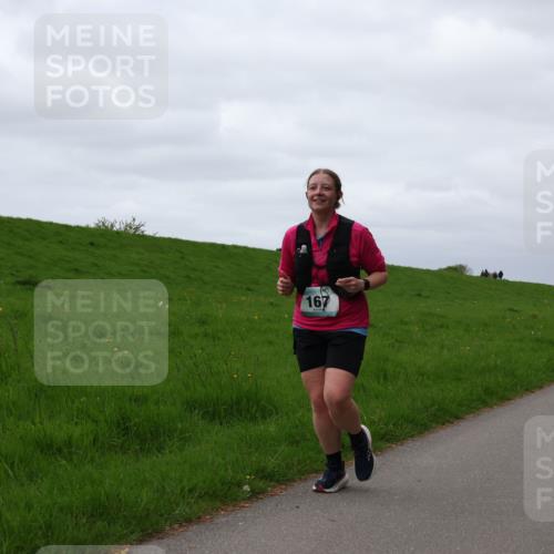 04.05.2025 - 8. Wedeler Halbmarathon Yannick Fuchs http://msf.ph/oto/7821186 04.05.2025 12:05:55 Laufen 167 meine-sportfotos.de