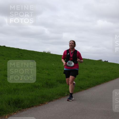 04.05.2025 - 8. Wedeler Halbmarathon Yannick Fuchs http://msf.ph/oto/7821202 04.05.2025 12:05:56 Laufen 167 meine-sportfotos.de