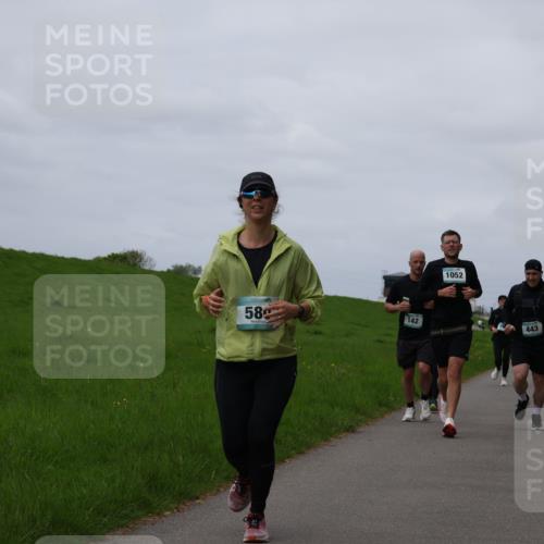 04.05.2025 - 8. Wedeler Halbmarathon Yannick Fuchs http://msf.ph/oto/7821249 04.05.2025 11:51:23 Laufen 58, 142, 1052, 443 meine-sportfotos.de