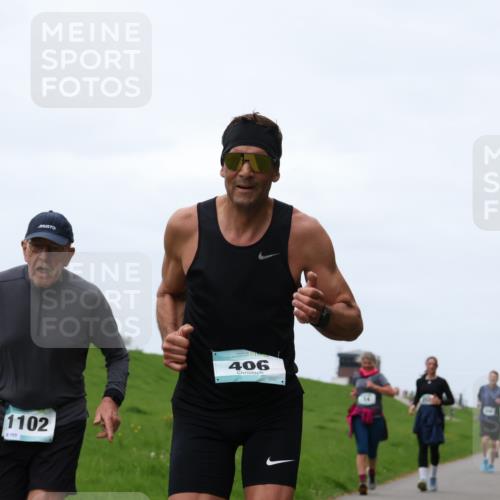 04.05.2025 - 8. Wedeler Halbmarathon Yannick Fuchs http://msf.ph/oto/7821260 04.05.2025 11:28:15 Laufen 1102, 8105, 406 meine-sportfotos.de