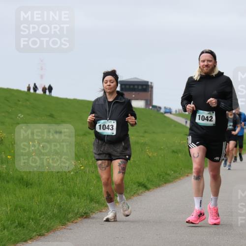 04.05.2025 - 8. Wedeler Halbmarathon Yannick Fuchs http://msf.ph/oto/7821284 04.05.2025 12:06:54 Laufen 1043, 1042 meine-sportfotos.de