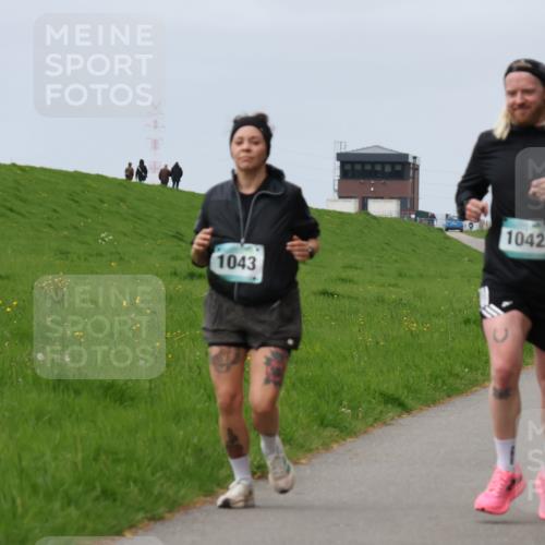 04.05.2025 - 8. Wedeler Halbmarathon Yannick Fuchs http://msf.ph/oto/7821296 04.05.2025 12:06:55 Laufen 1043, 1042 meine-sportfotos.de