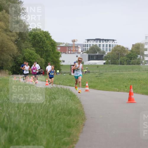04.05.2025 - 8. Wedeler Halbmarathon Yannick Fuchs http://msf.ph/oto/7821330 04.05.2025 11:10:00 Laufen 1193, 996 meine-sportfotos.de