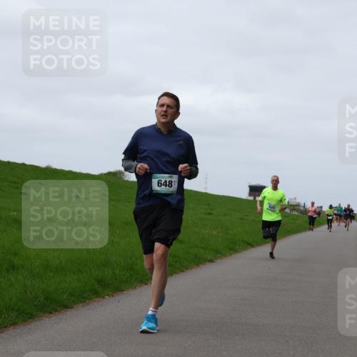 04.05.2025 - 8. Wedeler Halbmarathon Yannick Fuchs http://msf.ph/oto/7821404 04.05.2025 11:28:25 Laufen 648 meine-sportfotos.de