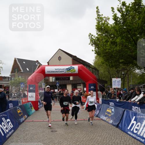 04.05.2025 - 8. Wedeler Halbmarathon Felixshl http://msf.ph/oto/7821484 04.05.2025 11:57:32 Ziel 104, 232, 928, 1161 meine-sportfotos.de