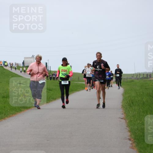 04.05.2025 - 8. Wedeler Halbmarathon Yannick Fuchs http://msf.ph/oto/7821523 04.05.2025 11:28:30 Laufen 14 meine-sportfotos.de