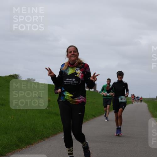 04.05.2025 - 8. Wedeler Halbmarathon Yannick Fuchs http://msf.ph/oto/7821570 04.05.2025 11:51:31 Laufen 931 meine-sportfotos.de