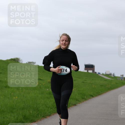 04.05.2025 - 8. Wedeler Halbmarathon Yannick Fuchs http://msf.ph/oto/7821624 04.05.2025 12:07:29 Laufen 74 meine-sportfotos.de