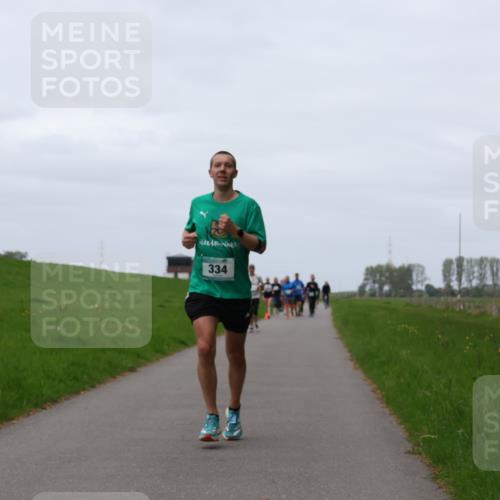 04.05.2025 - 8. Wedeler Halbmarathon Yannick Fuchs http://msf.ph/oto/7821746 04.05.2025 11:28:46 Laufen 334 meine-sportfotos.de