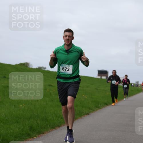 04.05.2025 - 8. Wedeler Halbmarathon Yannick Fuchs http://msf.ph/oto/7821764 04.05.2025 11:51:36 Laufen 673 meine-sportfotos.de