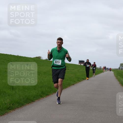 04.05.2025 - 8. Wedeler Halbmarathon Yannick Fuchs http://msf.ph/oto/7821775 04.05.2025 11:51:36 Laufen 673 meine-sportfotos.de