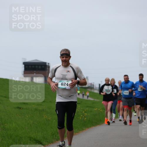 04.05.2025 - 8. Wedeler Halbmarathon Yannick Fuchs http://msf.ph/oto/7821788 04.05.2025 11:28:51 Laufen 624, 1026, 1025, 1167 meine-sportfotos.de