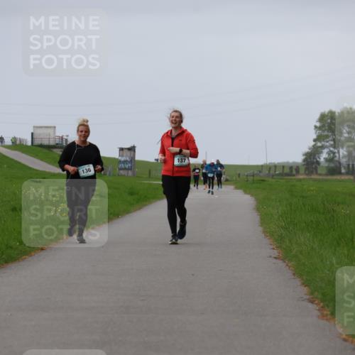 04.05.2025 - 8. Wedeler Halbmarathon Yannick Fuchs http://msf.ph/oto/7821815 04.05.2025 12:10:01 Laufen 136, 137 meine-sportfotos.de