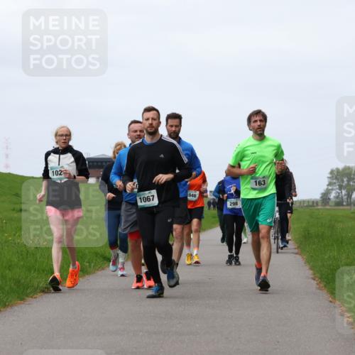 04.05.2025 - 8. Wedeler Halbmarathon Yannick Fuchs http://msf.ph/oto/7821858 04.05.2025 11:29:03 Laufen 1023, 1067, 946, 298, 163 meine-sportfotos.de