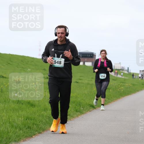 04.05.2025 - 8. Wedeler Halbmarathon Yannick Fuchs http://msf.ph/oto/7821917 04.05.2025 11:51:40 Laufen 548, 554 meine-sportfotos.de
