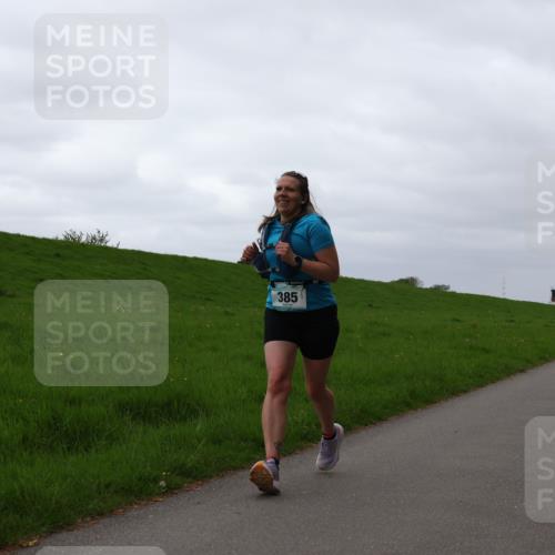 04.05.2025 - 8. Wedeler Halbmarathon Yannick Fuchs http://msf.ph/oto/7821948 04.05.2025 12:10:39 Laufen 385 meine-sportfotos.de