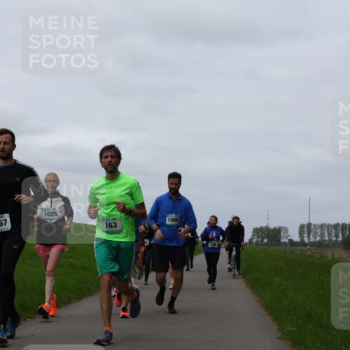 04.05.2025 - 8. Wedeler Halbmarathon Yannick Fuchs http://msf.ph/oto/7821950 04.05.2025 11:29:06 Laufen 1026, 1067, 163, 1066 meine-sportfotos.de